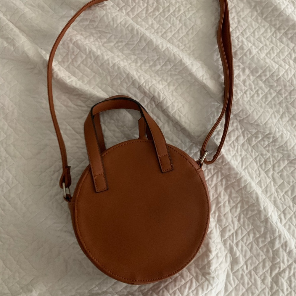Round bag